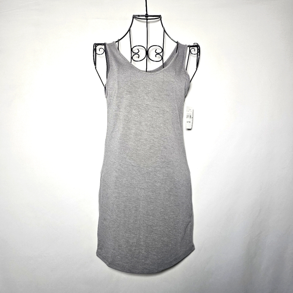 A Pea in the Pod gray sleeveless Maternity tank top nwt small